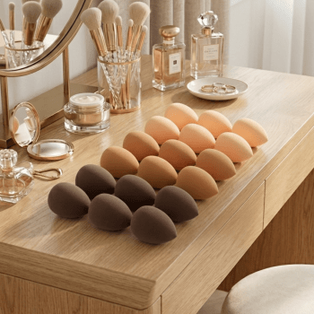 Kit C/12 Esponjas de Maquiagem Blender Especial Make Lolita Chocolate Formatos Gota e Chanfrada