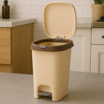 Lixeira Pedal 10l Cozinha Banheiro Plástico Moderna Pratica